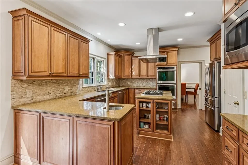 5460 E Idlewood Lane, Atlanta, Georgia, United States. - Photo 15
