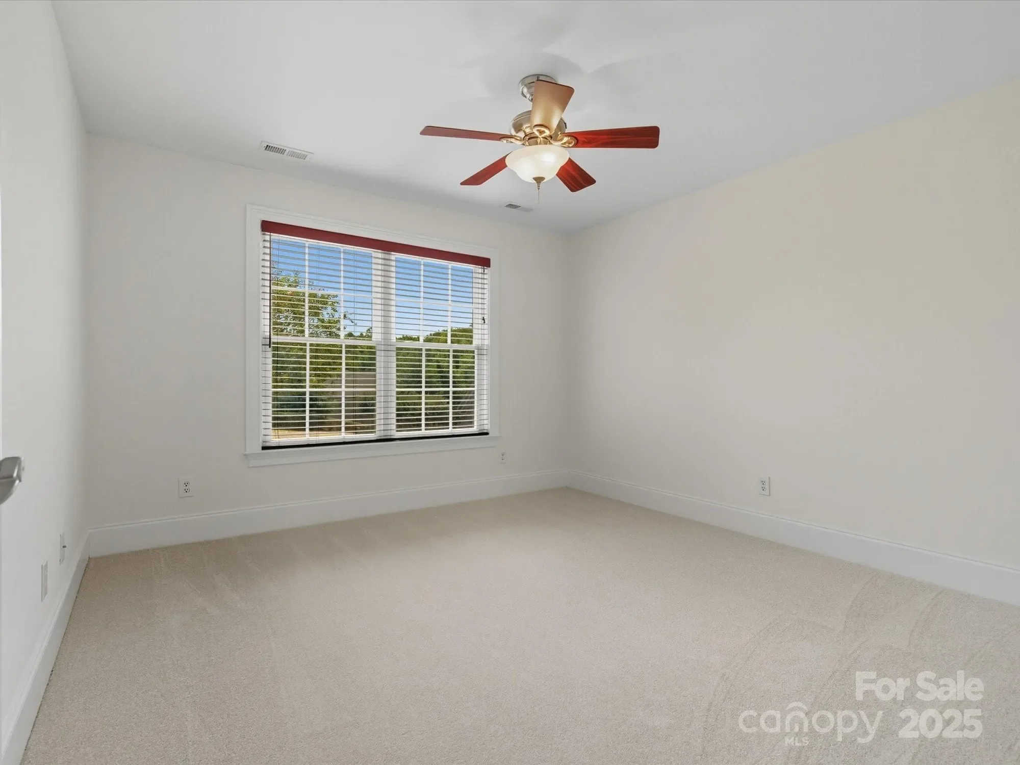 Gallery photo 3
