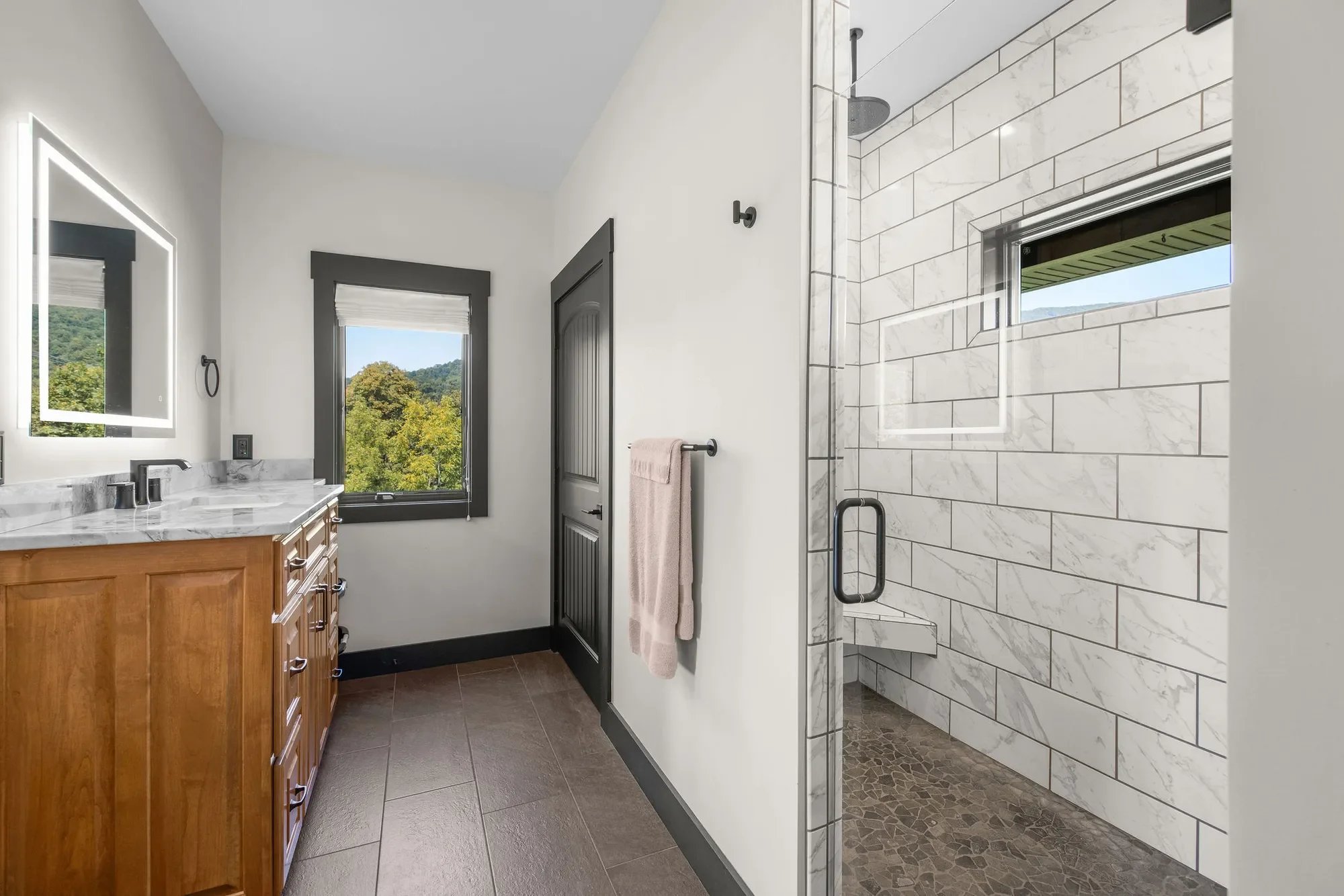 699 Hendrickson Rd, Pembroke, VA 24136, Pembroke, Virginia, United States. - Photo 15