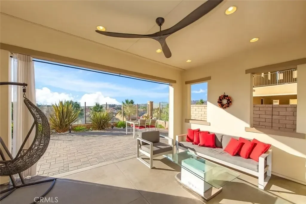 23 Manzanillo, Lake Forest, California, United States. - Photo 7