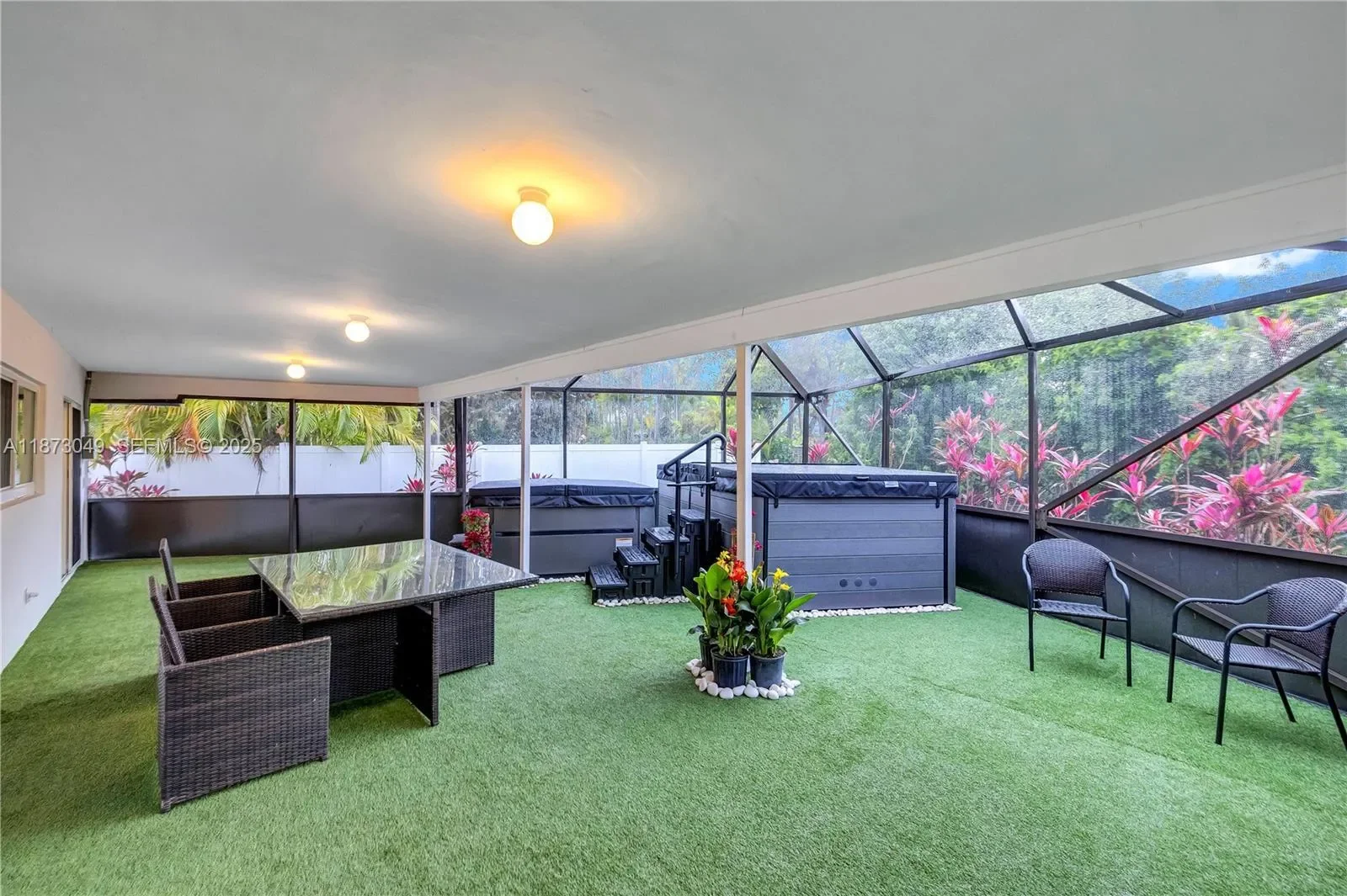 3211 Calle Largo Dr, Hollywood, Florida, United States. - Photo 23