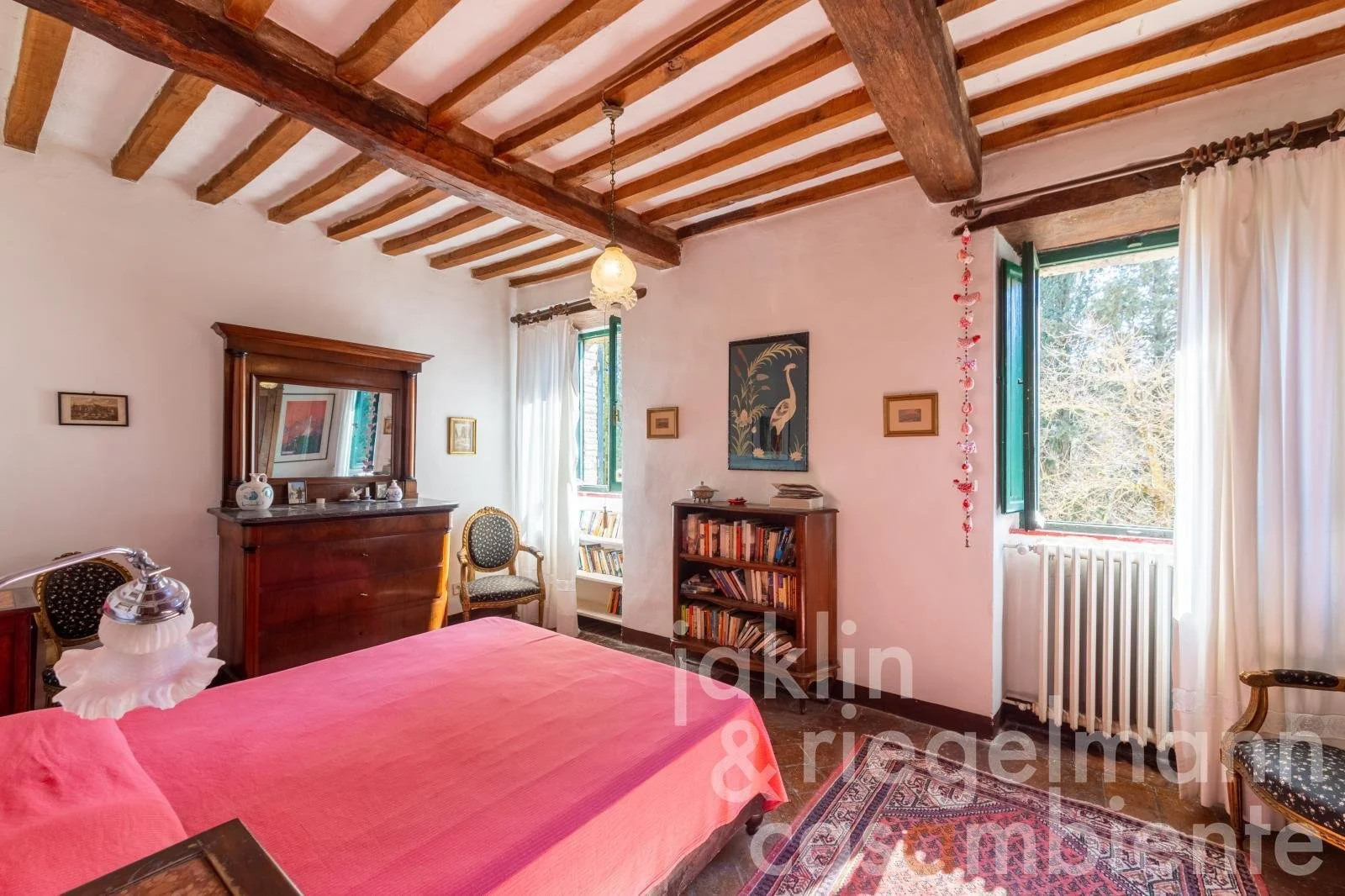 Gallery photo 12