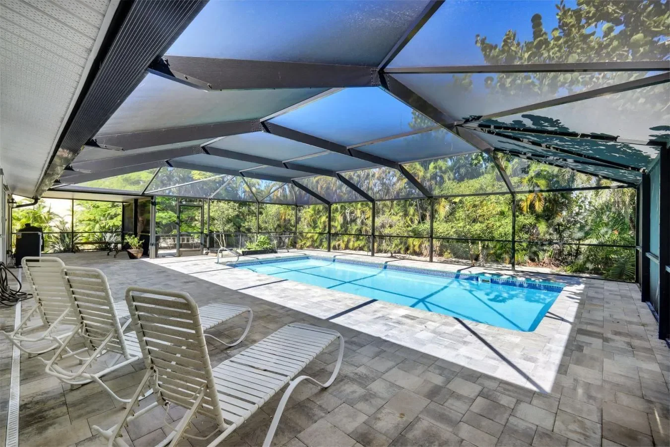 1737 Serenity Lane, Sanibel, Florida, United States. - Photo 20