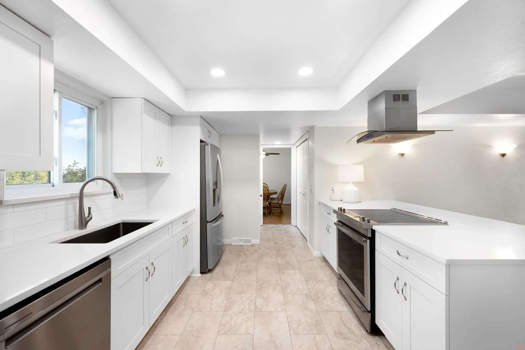894 S Nelson Way , Lakewood, CO 80226, Lakewood, Colorado, United States. - Photo 11
