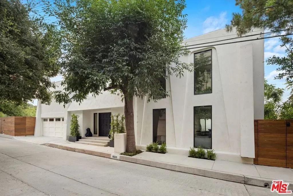 8620 Skyline Drive, Los Angeles, California, United States. - Photo 30