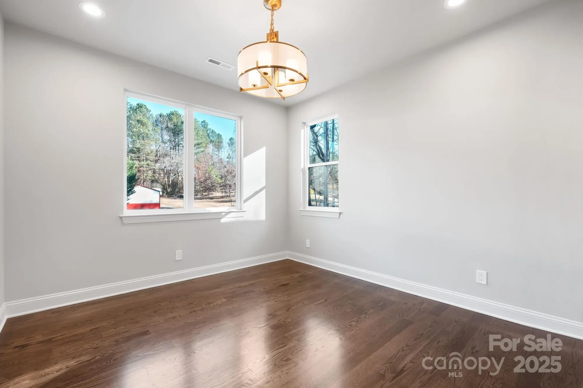 Gallery photo 12