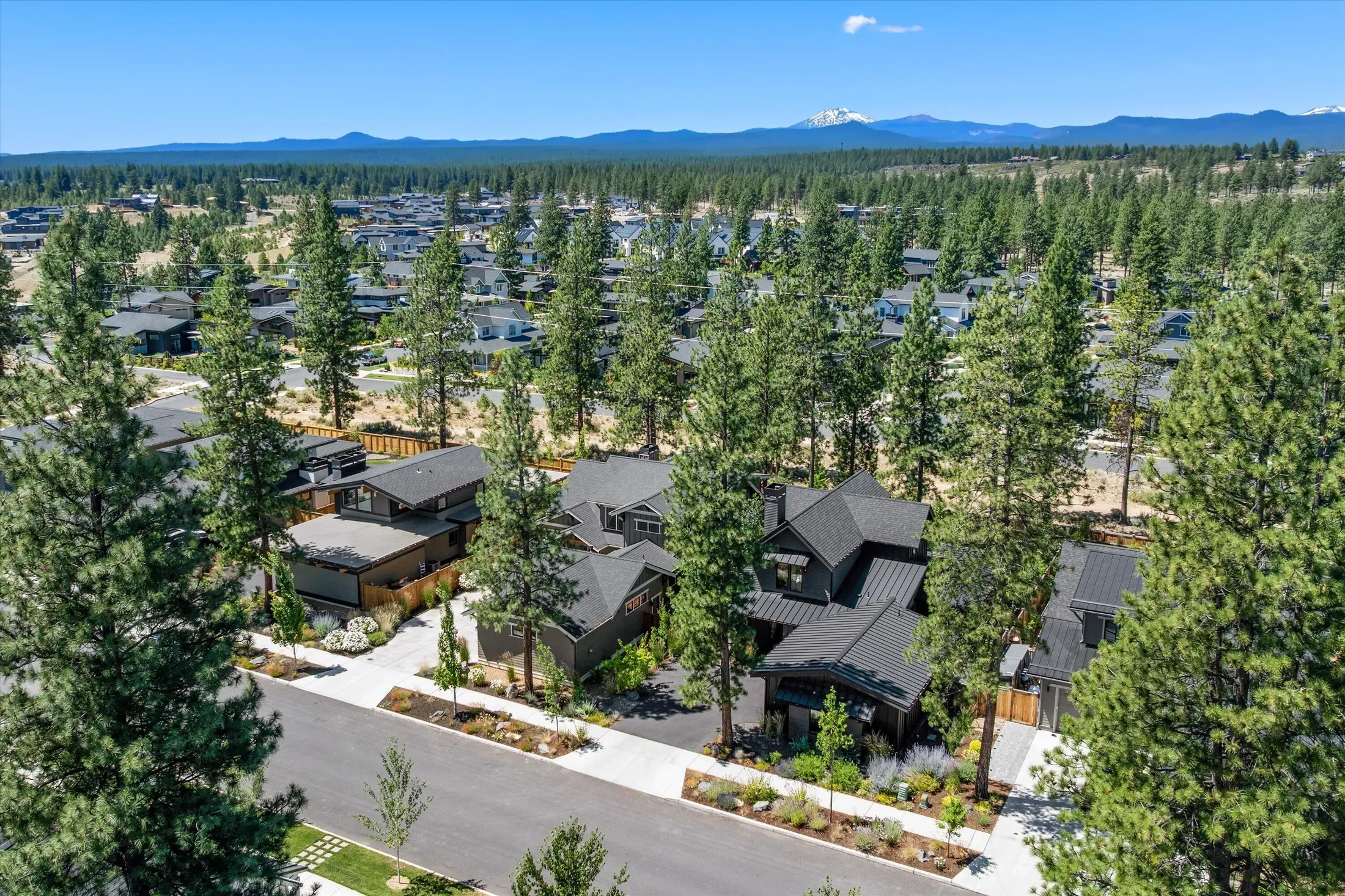 1181 NW Singleton Place, Bend, Oregon, United States. - Photo 50