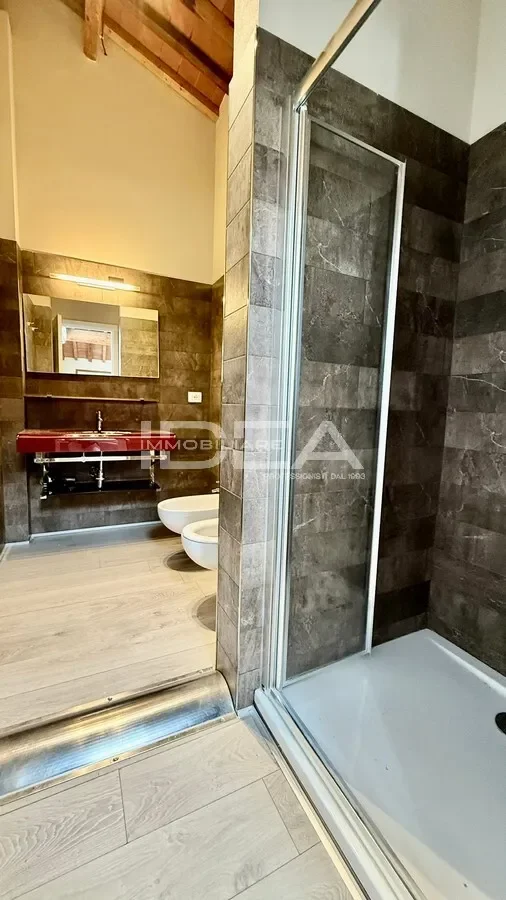 Gallery photo 11