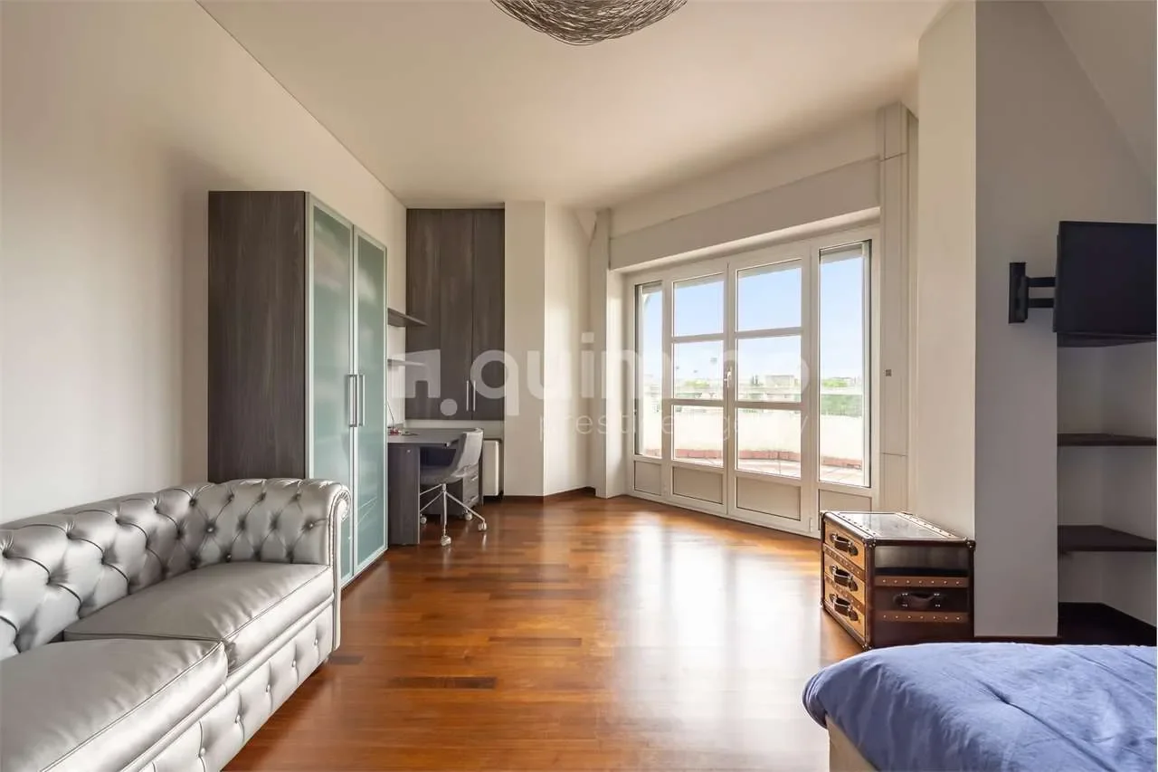 Gallery photo 10