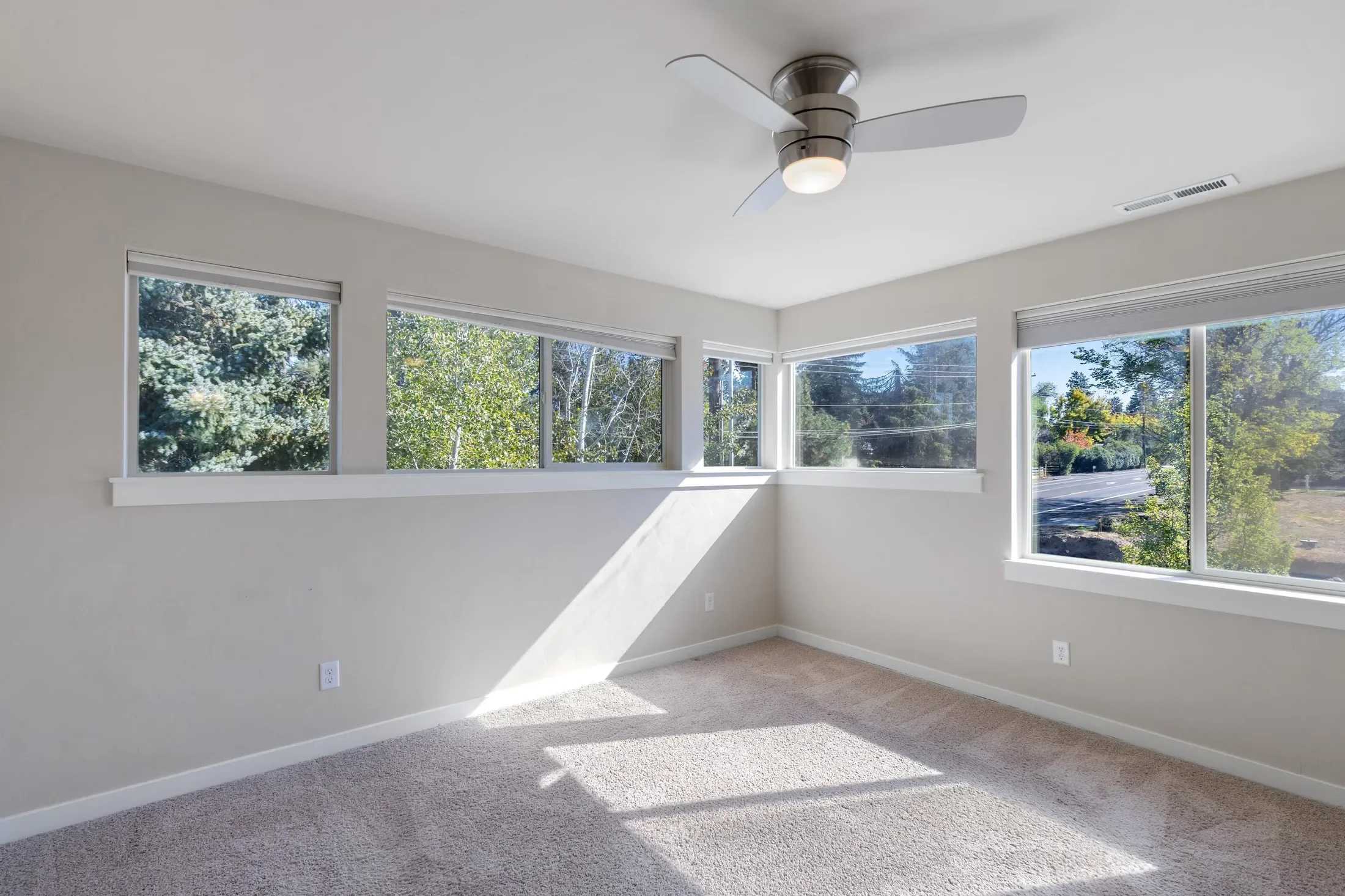 748 NE Vail Lane, Bend, Oregon, United States. - Photo 28