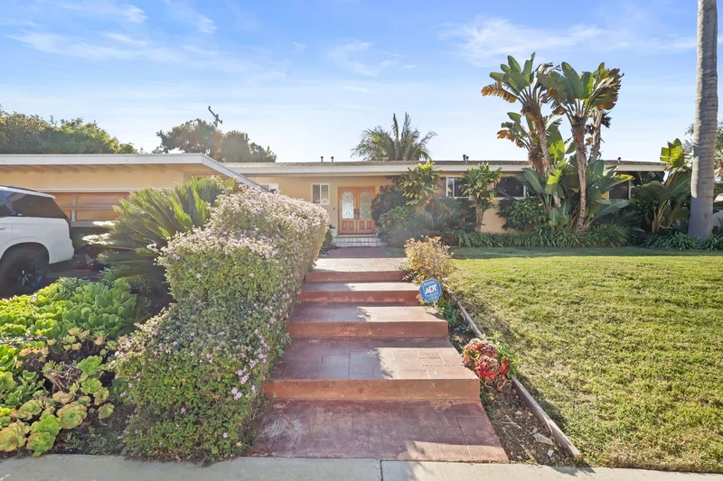 4002 Admirable Drive , Rancho Palos Verdes, CA 90275, Rolling Hills, California, United States. - Photo 32