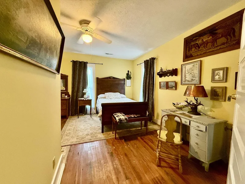 101 Webb Rd E, Bell Buckle, TN 37020, Bell Buckle, Tennessee, United States. - Photo 32