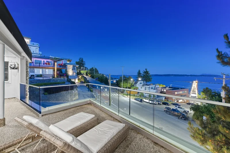 15031 Victoria Avenue, White Rock, BC, V4B 1G2, CANADA, White Rock, British Columbia, Canada. - Photo 53