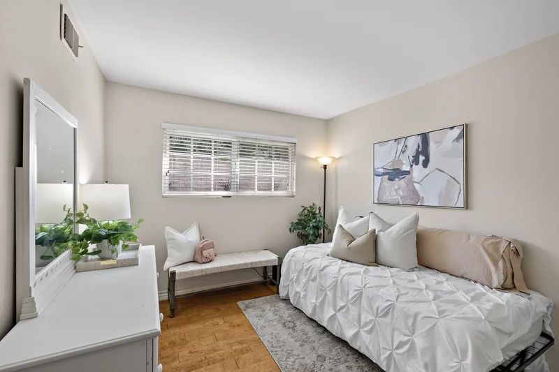 8292 Darsy Drive , Huntington Beach, CA 92647, Huntington Beach, California, United States. - Photo 17