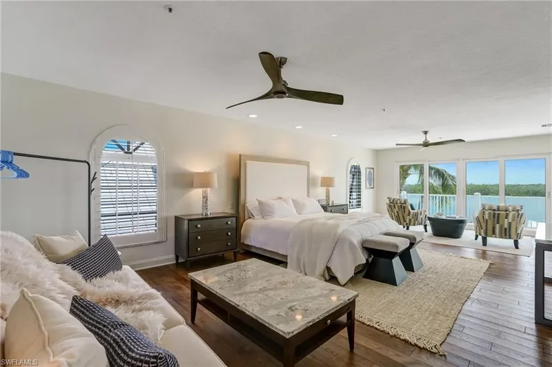 4031 Bayside RD, Fort Myers Beach, Florida, United States. - Photo 22