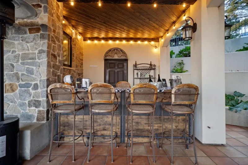25200 Loma Prieta Avenue, Los Gatos, California, United States. - Photo 5