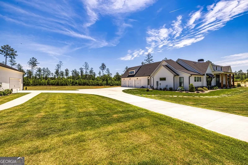 11084 Mount Carmel Road, Senoia, GA 30276, Senoia, Georgia, United States. - Photo 5