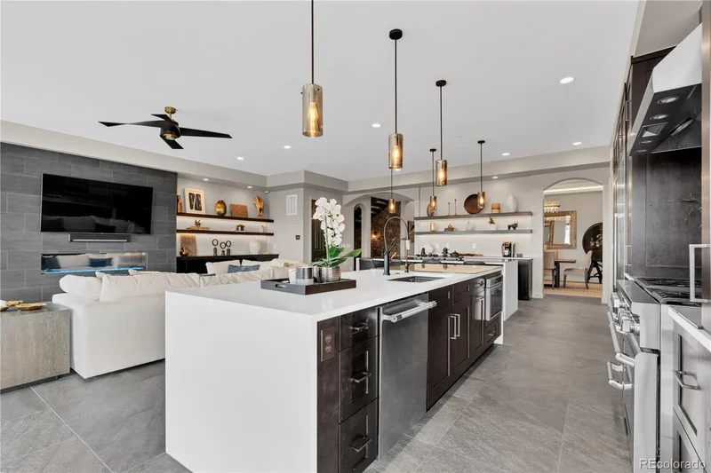 3520 Castle Butte Drive, Castle Rock, Colorado, United States. - Photo 3