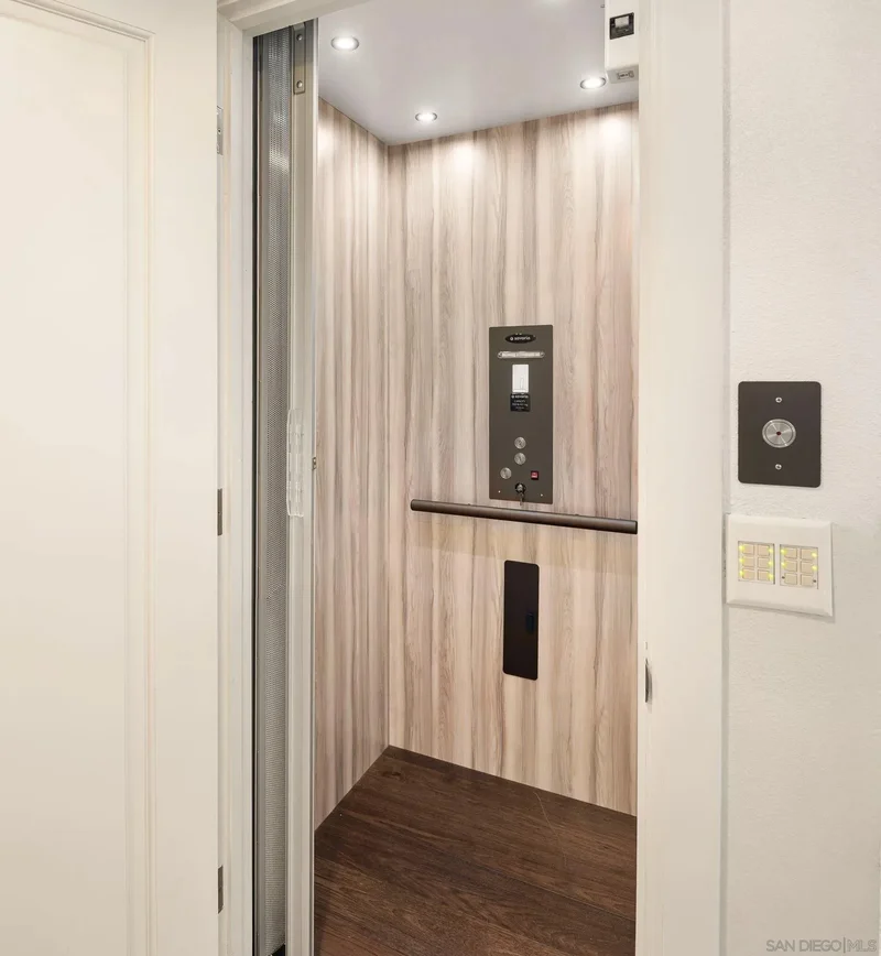 25 The Point, Coronado, California, United States. - Photo 48