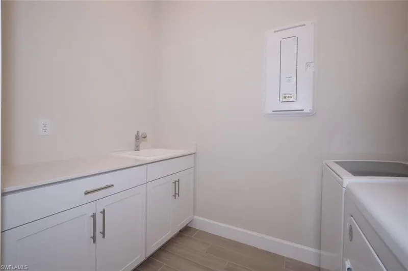 7540 Paradise Tree DR, North Fort Myers, Florida, United States. - Photo 14
