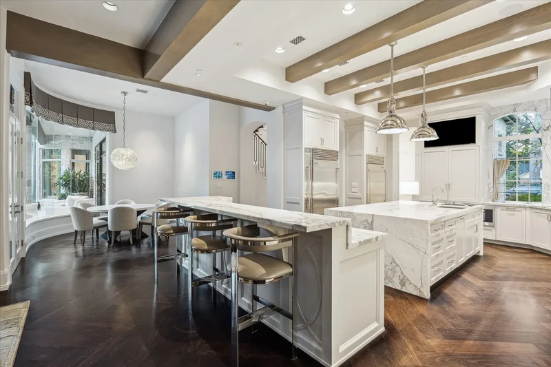 220 Merrie Way Lane, Houston, TX 77024, Houston, Texas, United States. - Photo 21