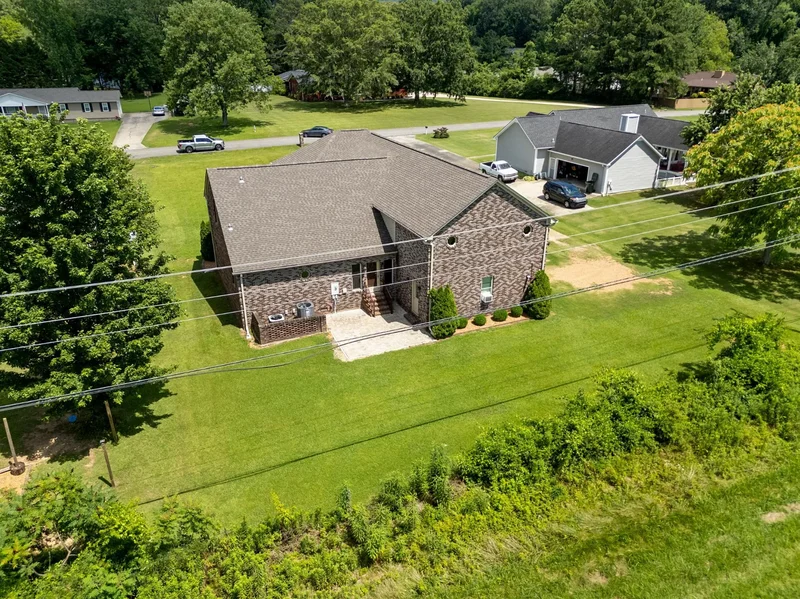 114 Cherokee Road , Scottsboro, AL 35769, Scottsboro, Alabama, United States. - Photo 45