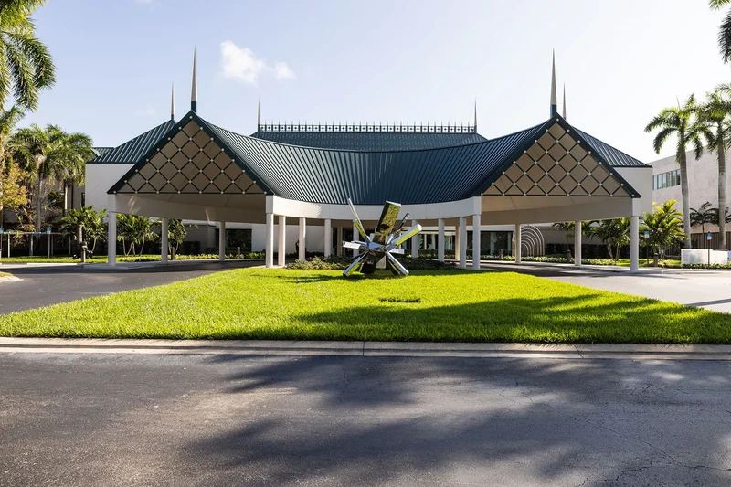 8460 Abbington Circle , 1811, Naples, FL 34108, Naples, Florida, United States. - Photo 24