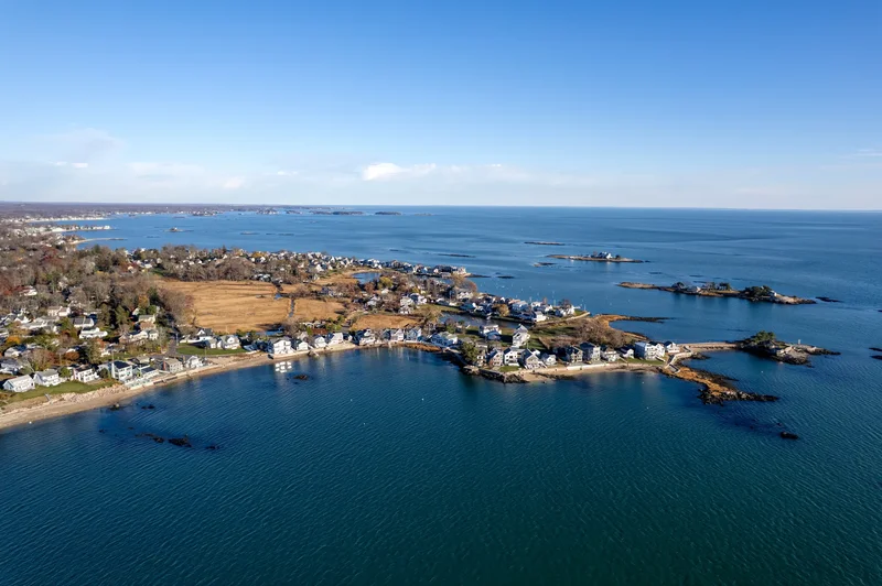 21 Sagamore Cove Road, Branford, CT 06405, Branford, Connecticut, United States. - Photo 33
