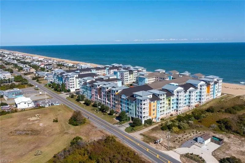 3700 Sandpiper Road, Virginia Beach, Virginia, United States. - Photo 42