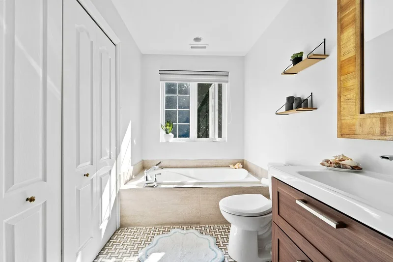 4510 Rue de la Rogeloise, Sainte-Adèle, QC J8B3L3, Sainte-Adèle, Quebec, Canada. - Photo 53