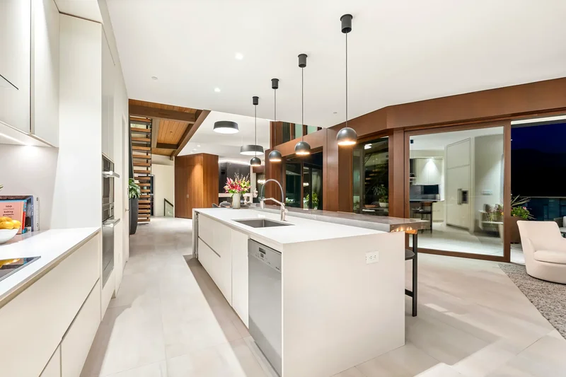 1840 Naomi Pl, North Vancouver, BC V7G 1Y1, Canada, North Vancouver, British Columbia, Canada. - Photo 22