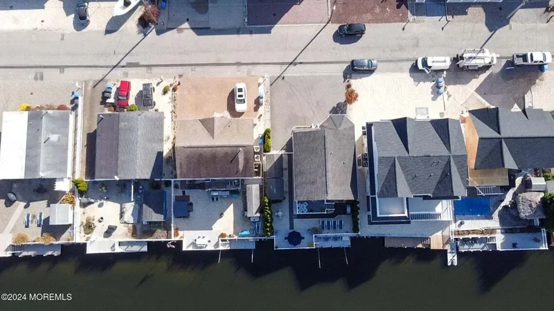 24 Dorothy Dr, Manahawkin, NJ 08050, Stafford Township, New Jersey, United States. - Photo 25