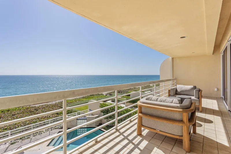 2 Sloans Curve Drive, Palm Beach, Florida, United States. - Photo 12