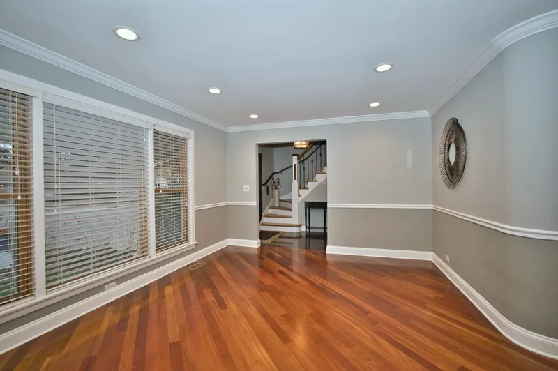6835 Lavergne Avenue, Skokie, IL 60077, Skokie, Illinois, United States. - Photo 10