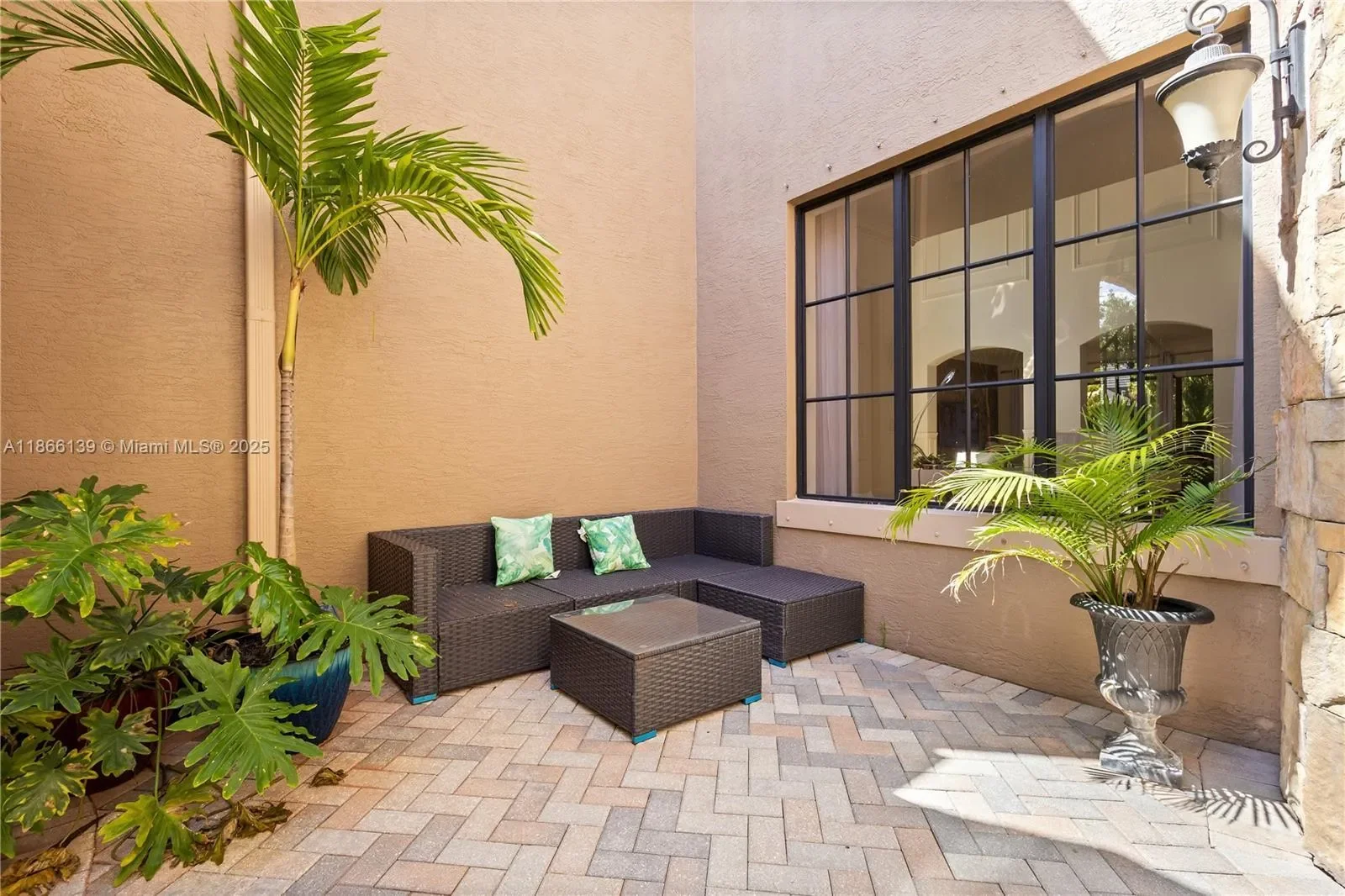 10325 Medicis Place, Wellington, Florida, United States. - Photo 6