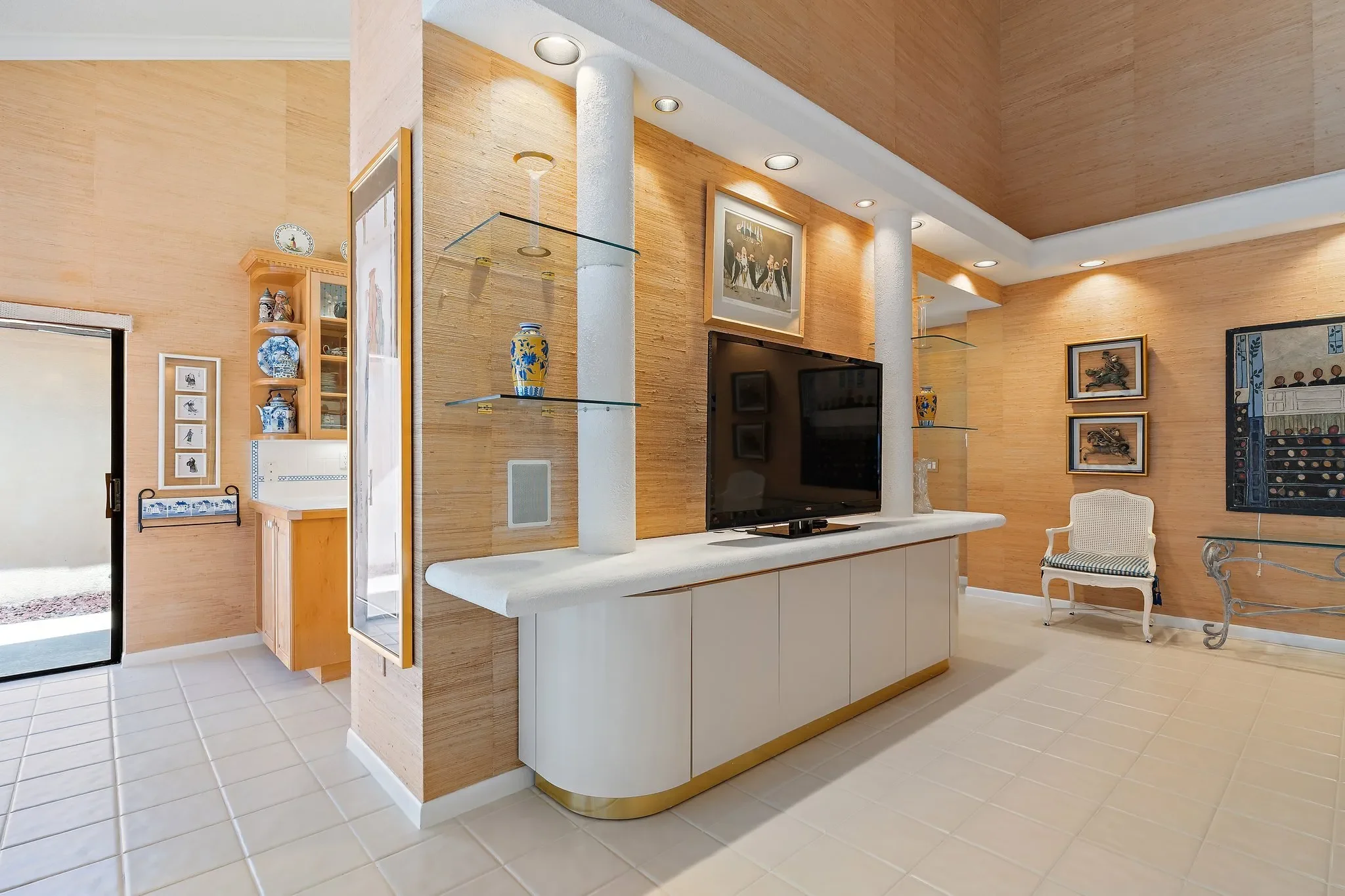 Gallery photo 8