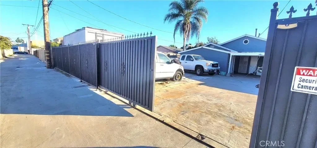 10181 Larson Avenue, Garden Grove, California, United States. - Photo 26