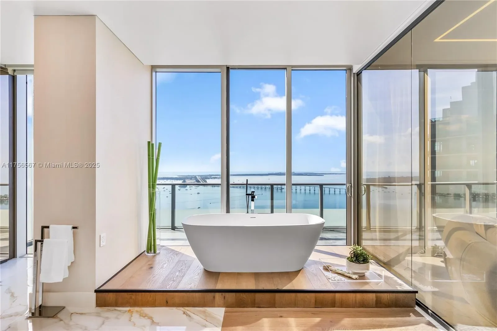 1300 Brickell Bay Dr, #4400, Miami, Florida, United States. - Photo 18