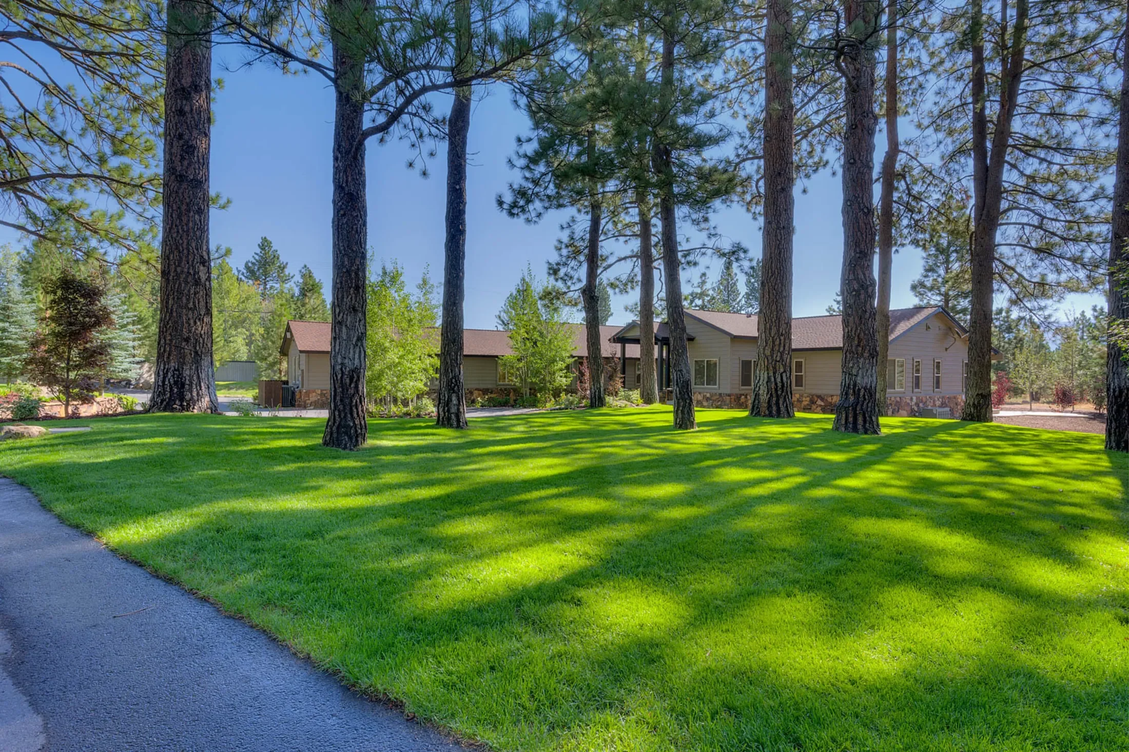 11939 Dove Terrace, Truckee, CA 96161, Truckee, California, United States. - Photo 10