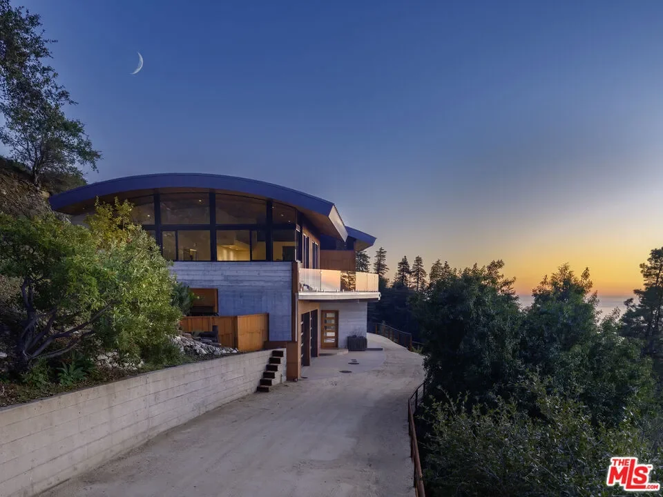 47730 Coast Ridge Road, Big Sur, California, United States. - Photo 27