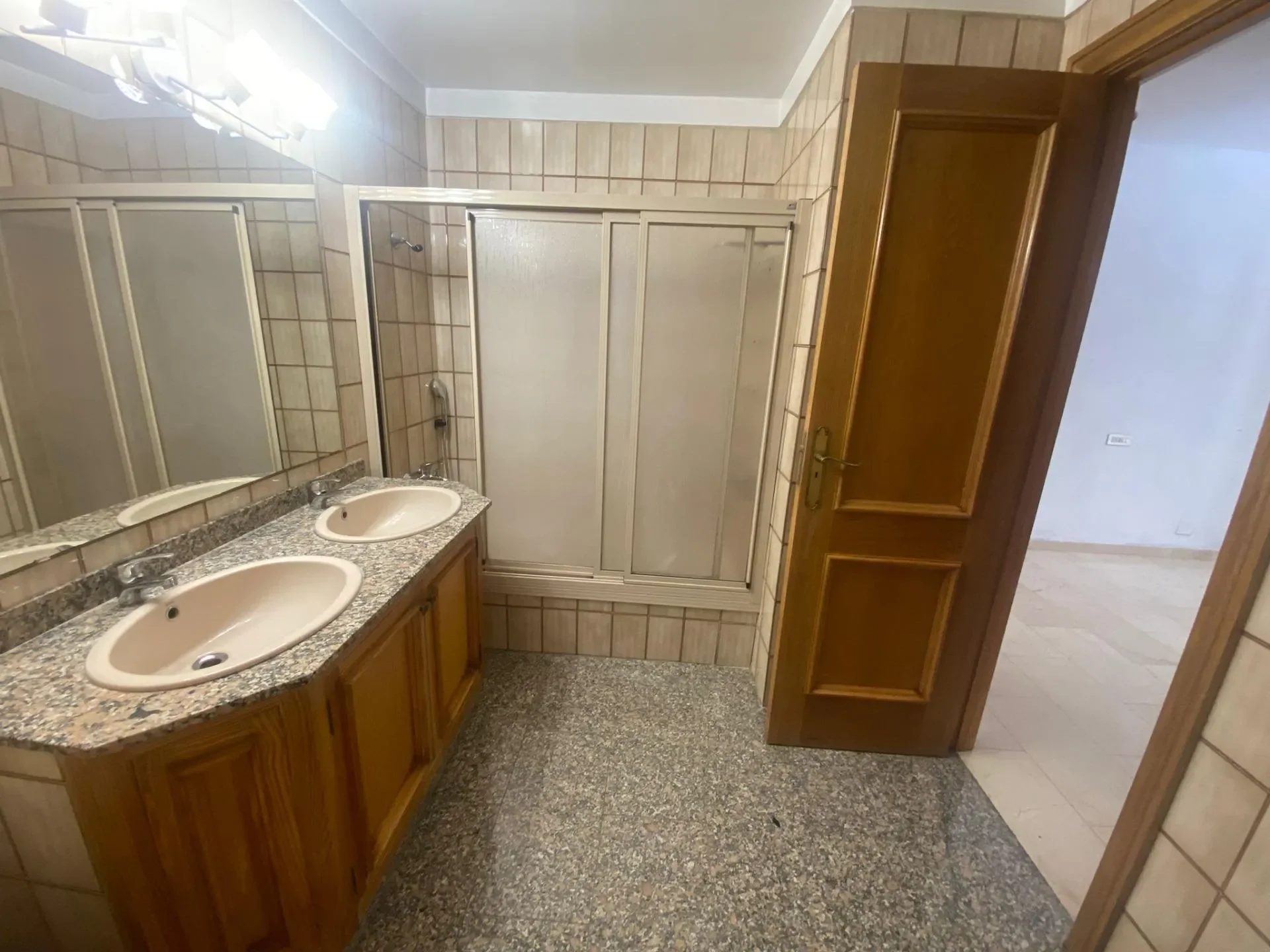 Gallery photo 12