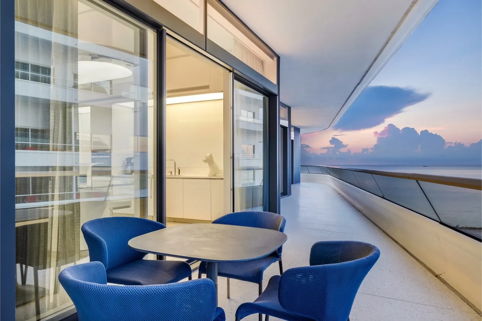 3315 Collins Ave, Miami Beach, Florida, United States. - Photo 18