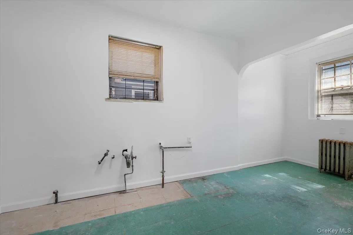 14744 84th Drive, Briarwood, NY 11435, New York, New York, United States. - Photo 22