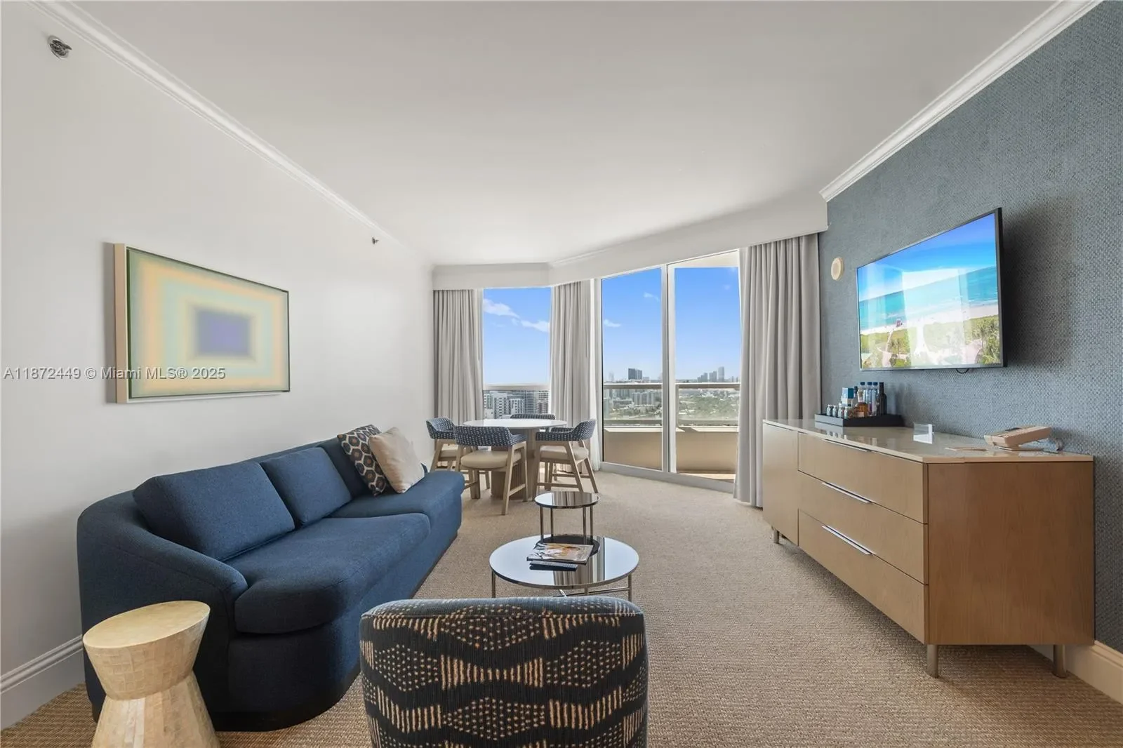 4401 Collins Ave 2712, Miami Beach, Florida, United States. - Photo 3