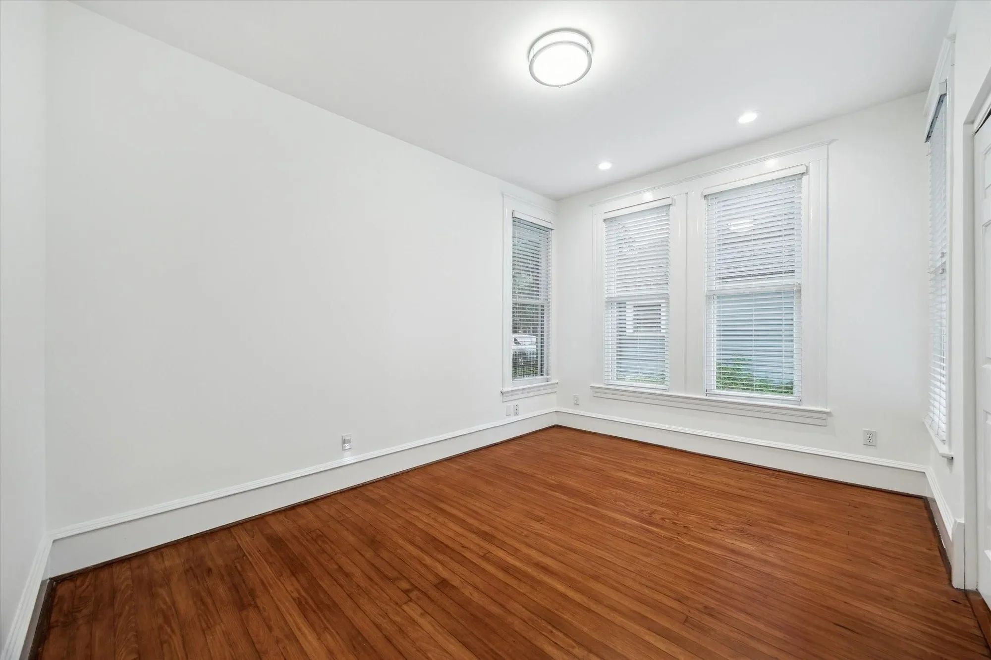 208 E 12th Street, Houston, Texas, United States. - Photo 12