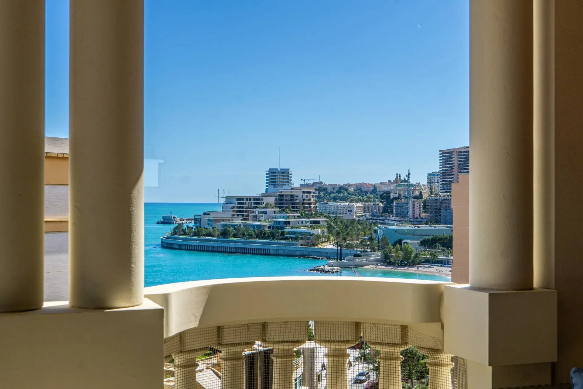 Florestan - Larvotto, Monaco, Monaco. - Photo 10