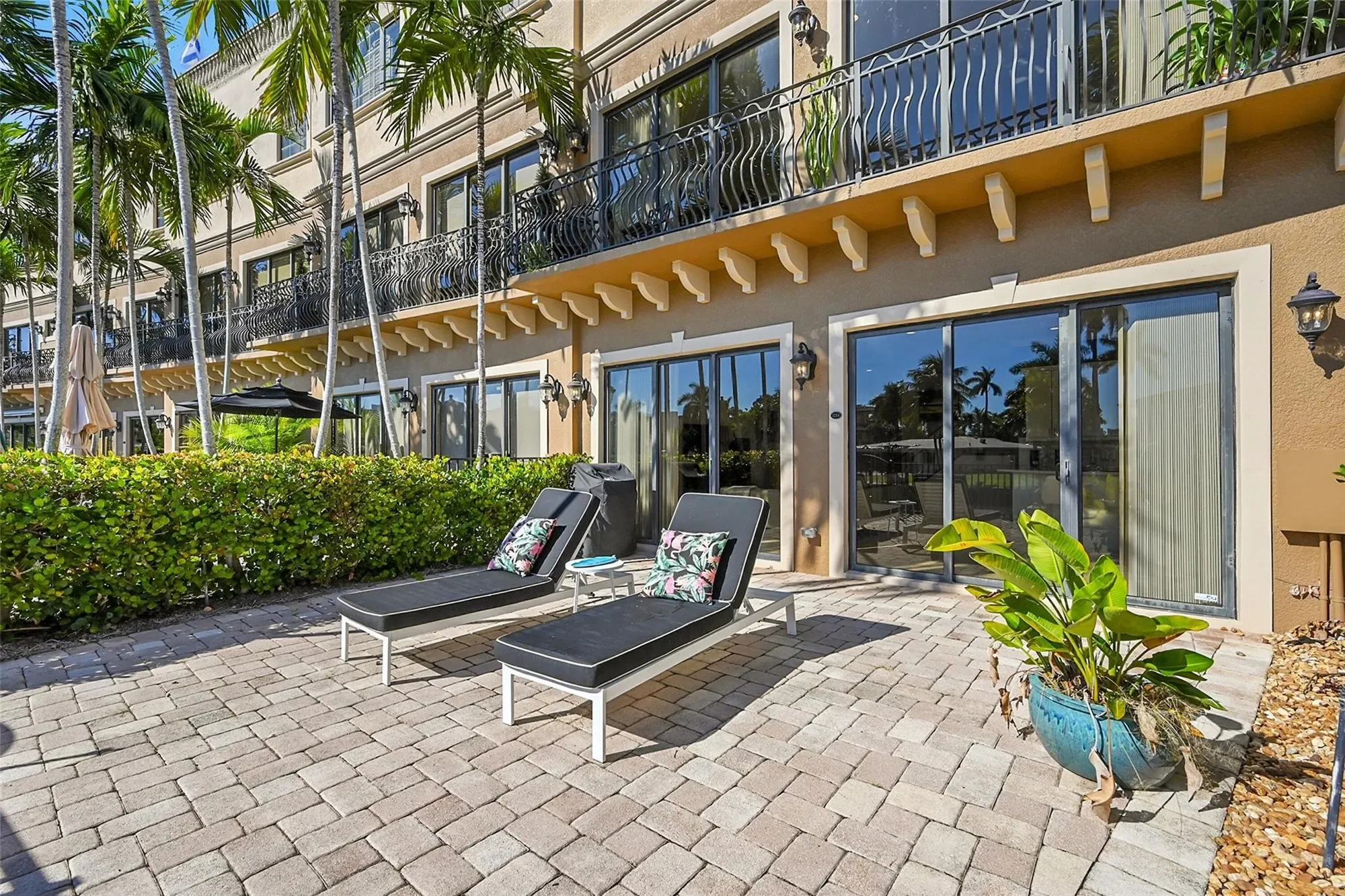 2254 SE 7th Street, Hillsboro Beach, Florida, United States. - Photo 35