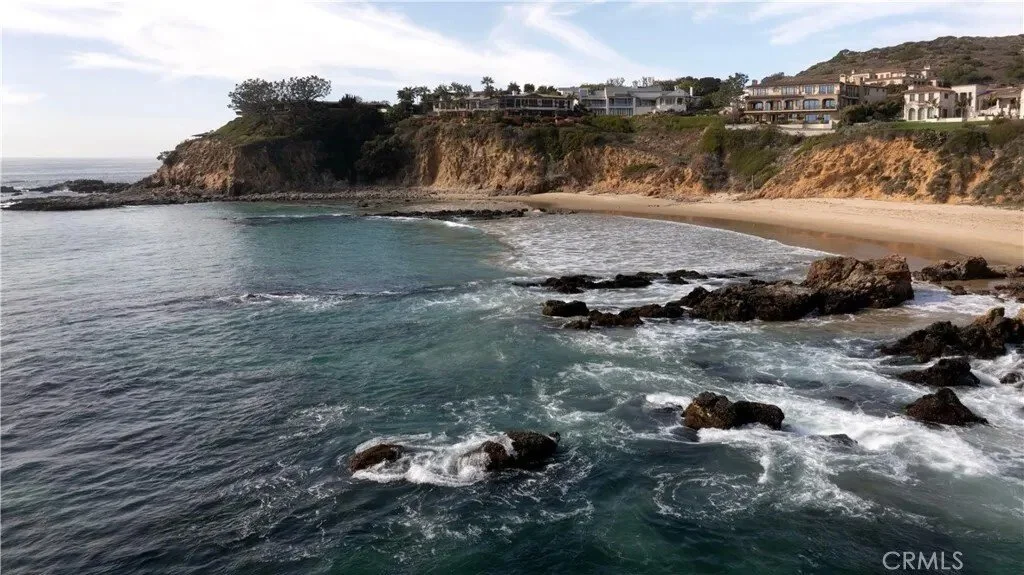 2526 Riviera Drive, Laguna Beach, California, United States. - Photo 27