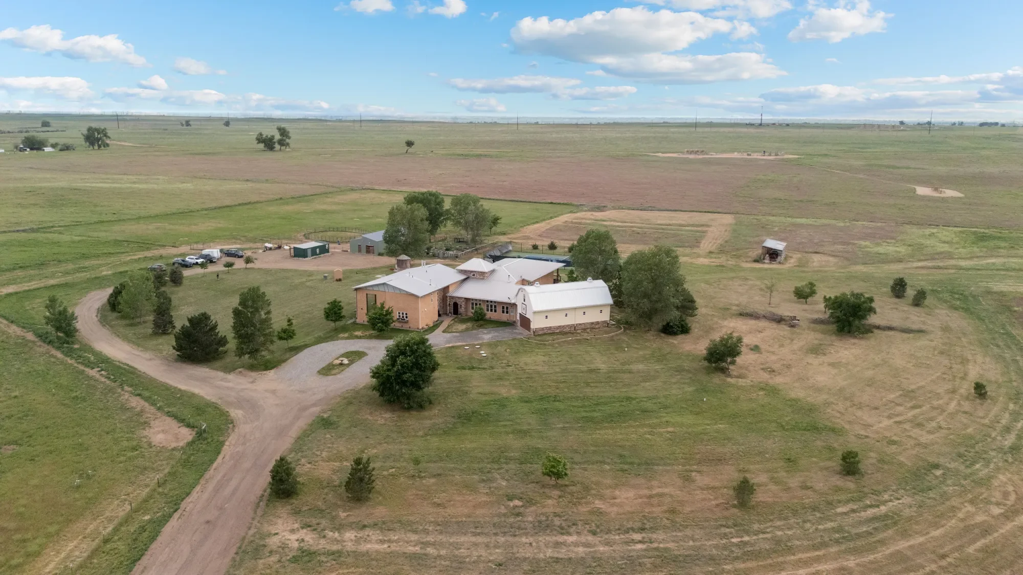 11881 County Road 37 , Fort Lupton, CO 80621, Fort Lupton, Colorado, United States. - Photo 37
