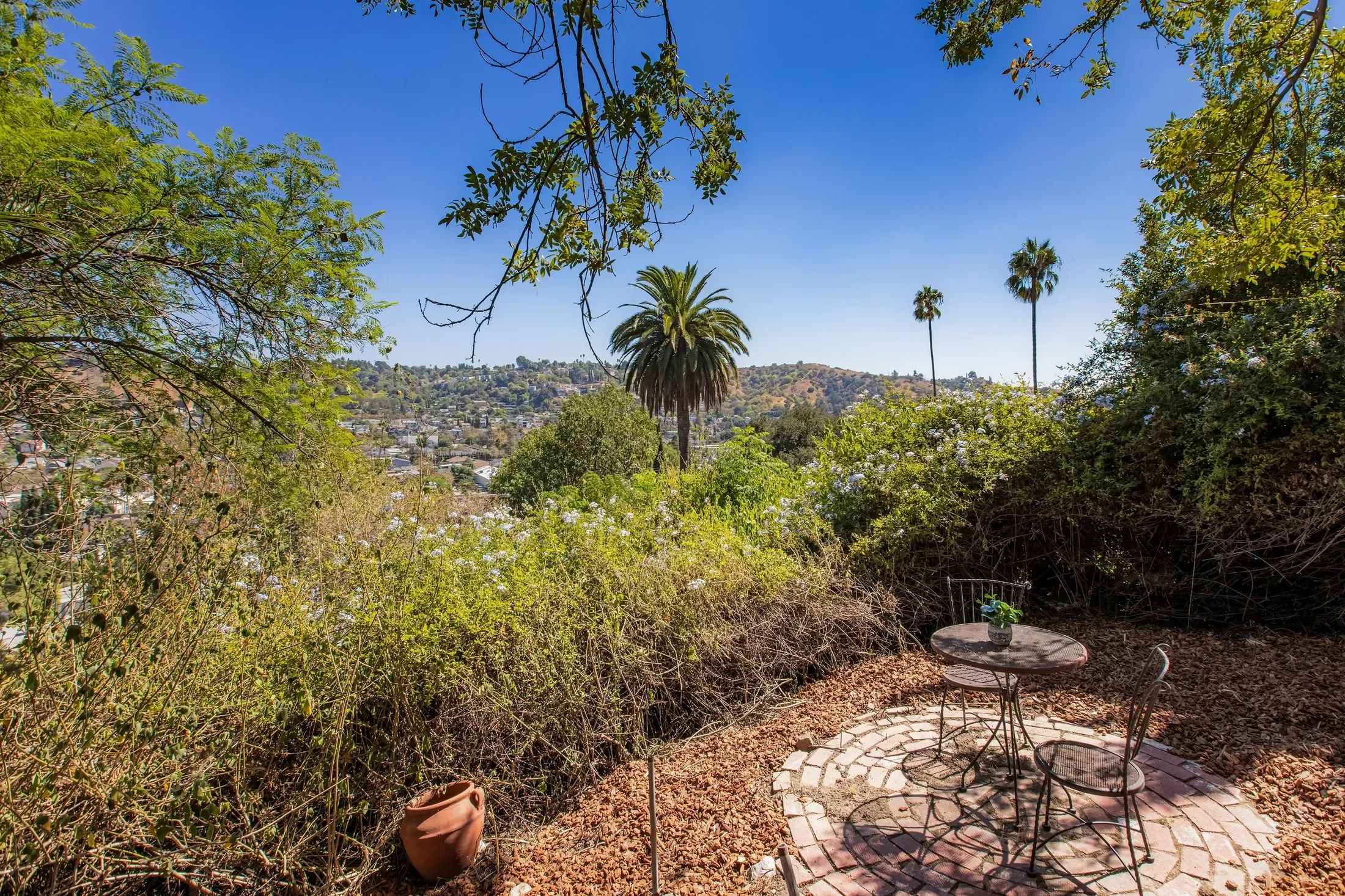4310 Glenmuir Avenue, Los Angeles, CA 90065, Los Angeles, California, United States. - Photo 31